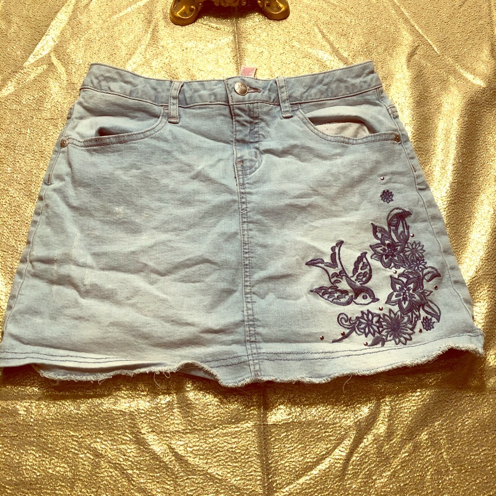 Embroidered justice jean skort